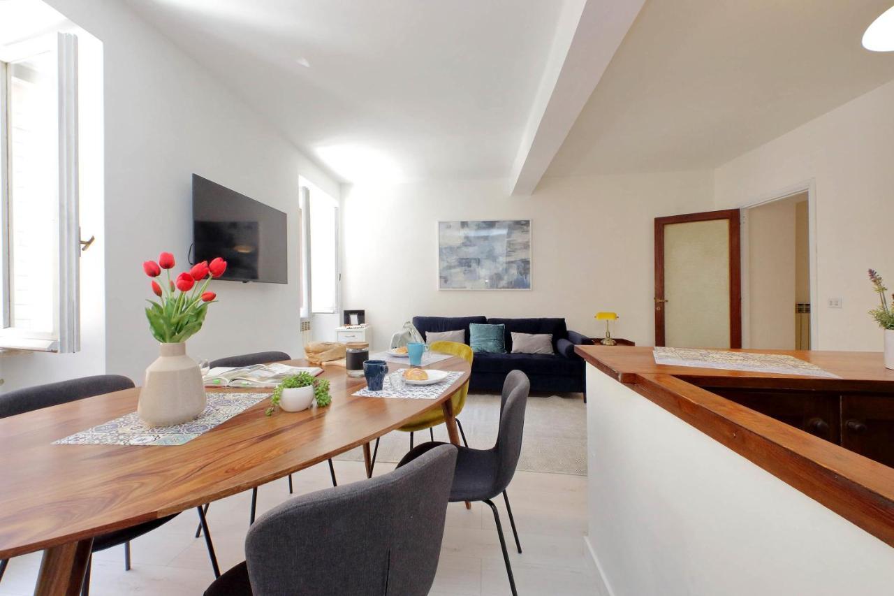 Monti Spacious Apartment 2 Rome Exterior photo